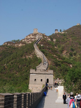 visitors walking on wall of China