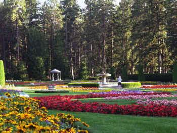 gardens in Manito Park