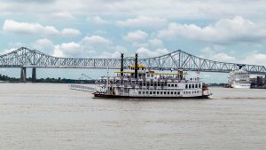 new orleans paddle wheel boat