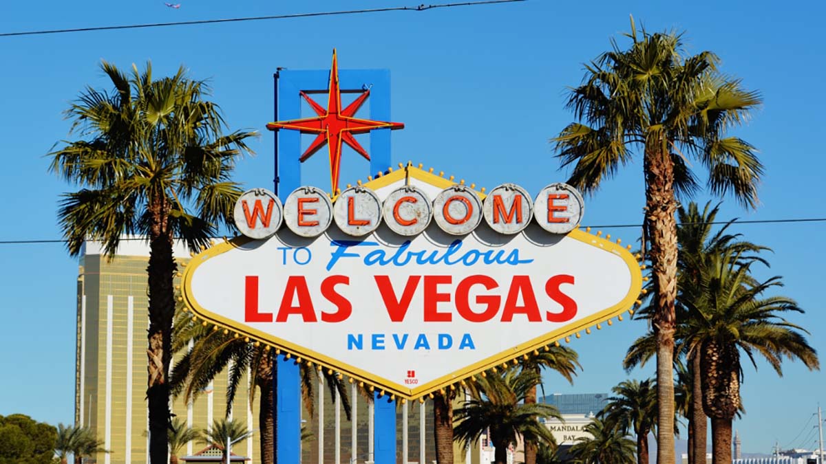 Las Vegas: Fascinating Neon Boneyard