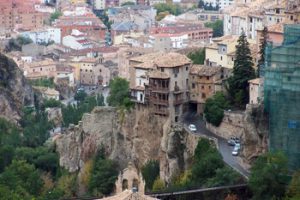 houses on cliffs in Cuenca