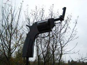 statue of twisted pistol