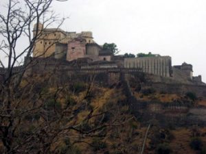 Fort Kumbhalgarh, viewed from below
