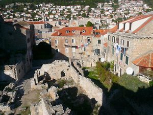 evidence of recent war in Dubrovnik