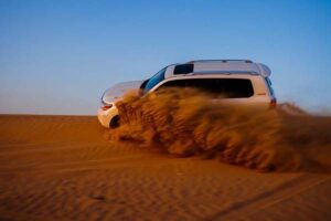 dune bashing Dubai desert