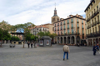 Segovia city square