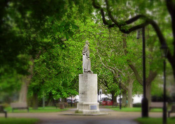 statue in park