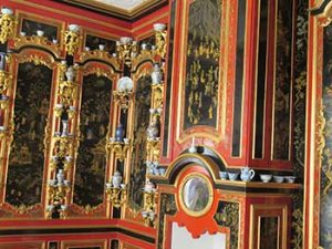 Chinese Lacquer Cabinet