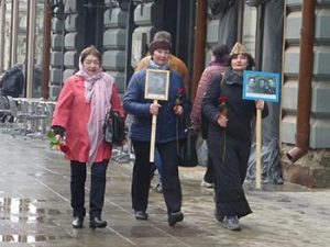 Moscow parade goers