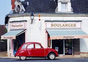 Citroen 2CV at bakery