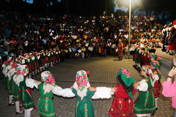 Greek dancing in Evros