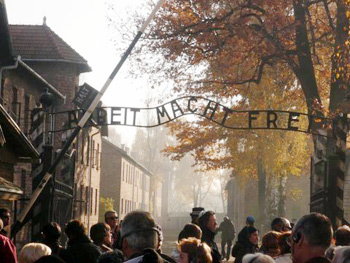 main entrance to Auschwitz