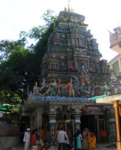 Neelkanth Mahadev temple wider view