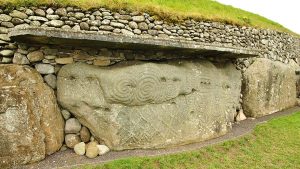 Newgrange stones detail