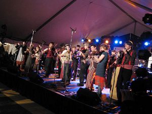 performers at the Festival du Bois