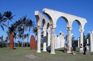 Monumento Encuentro Dos Cultures