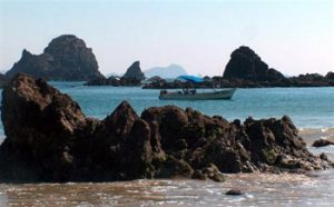 boat in San Patricio Melaque bay