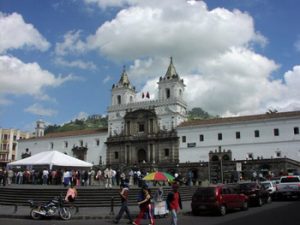 Exterior view of Iglesia de San Francisco