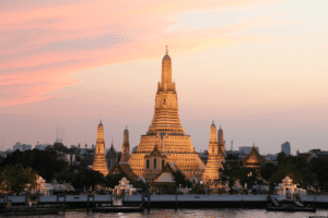 Wat Arun Ratchawararam Ratchawaramahawihan