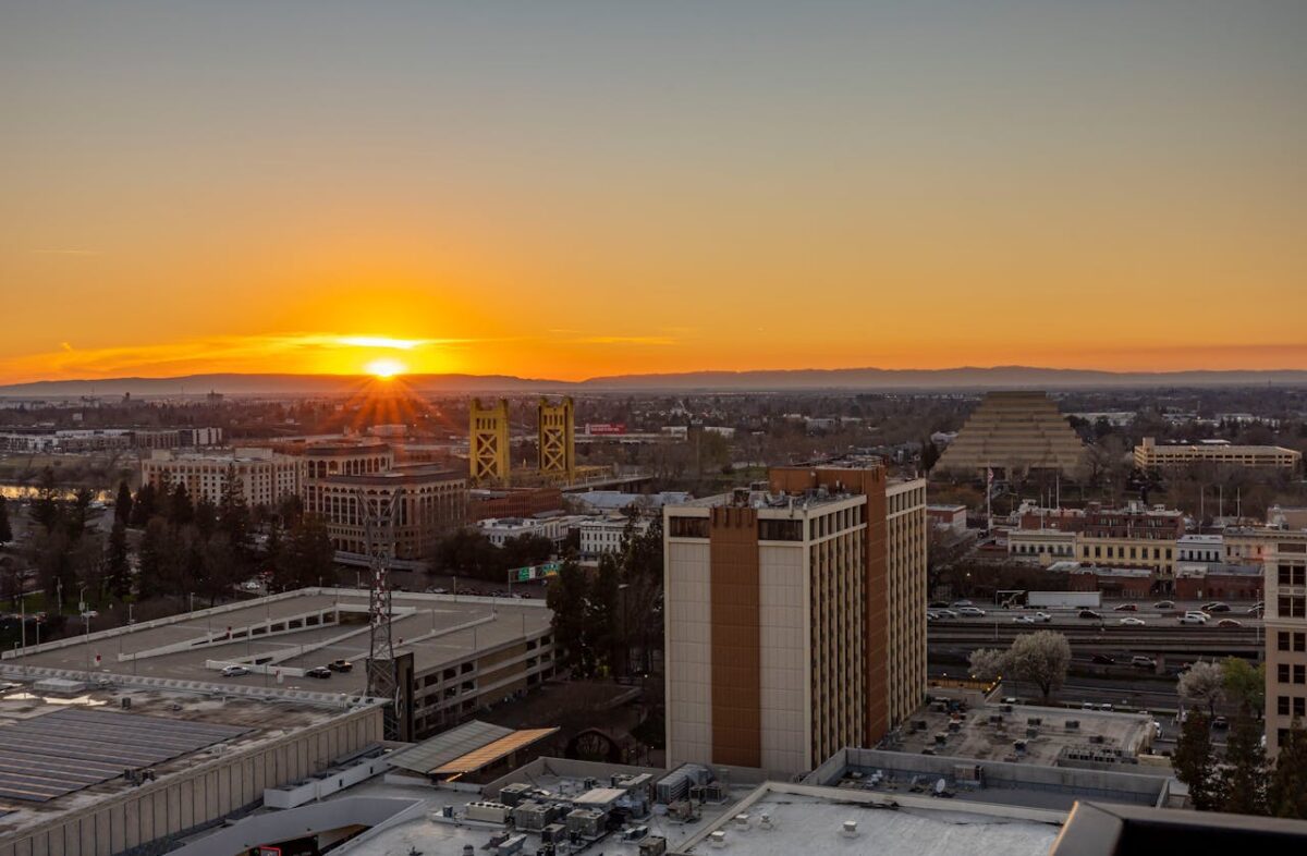 Skyline photo of Sacramento, California