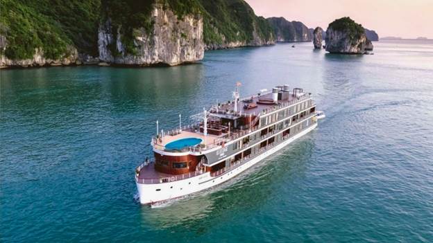 Lan Ha Bay Cruise