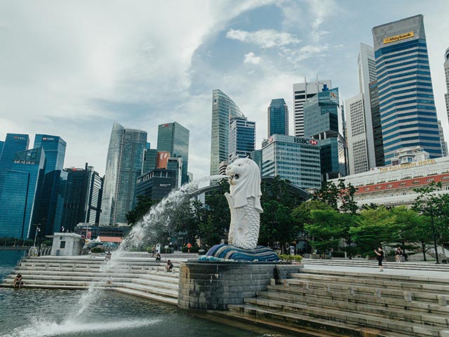 Singapore merlion statue