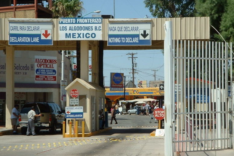 Los Algodones border crossing